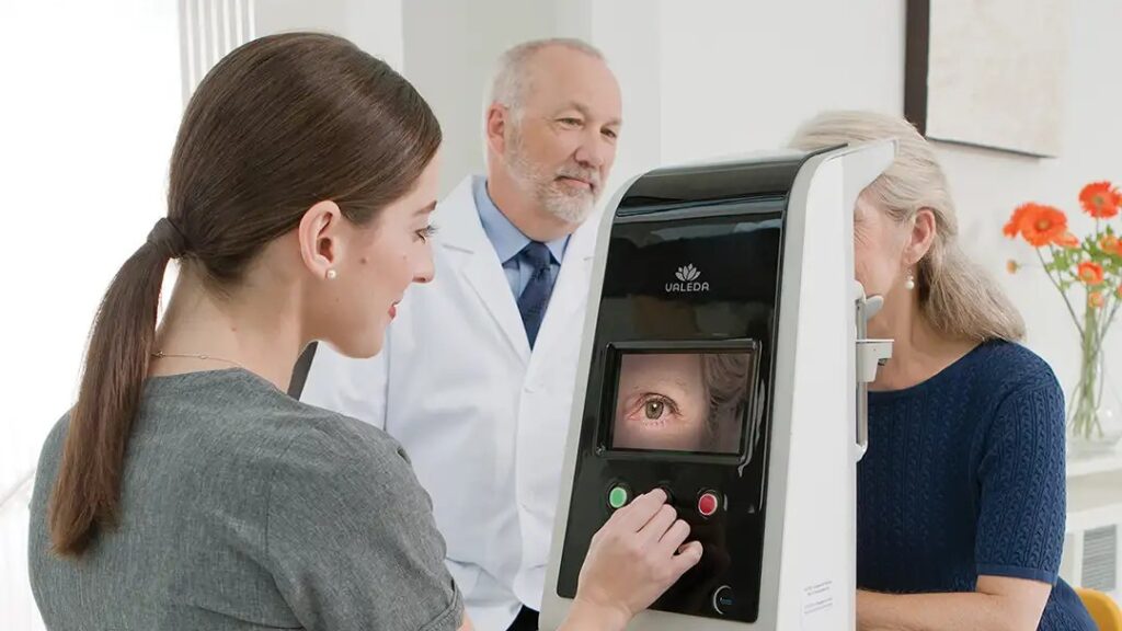 Why Acting Earlier Is Changing the Conversation With Dry AMD Treatment